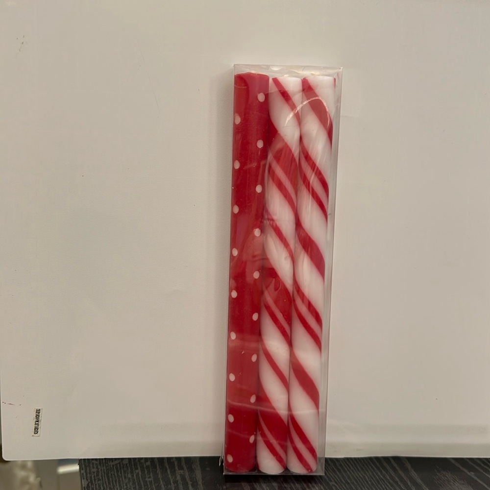 Unscented Christmas candles pack of 3